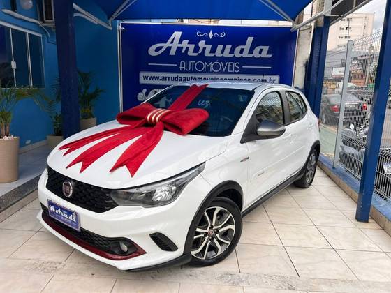 FIAT ARGO 1.8 E.TORQ FLEX HGT AT6 FIAT ARGO 1.8 E.TORQ FLEX HGT AT6